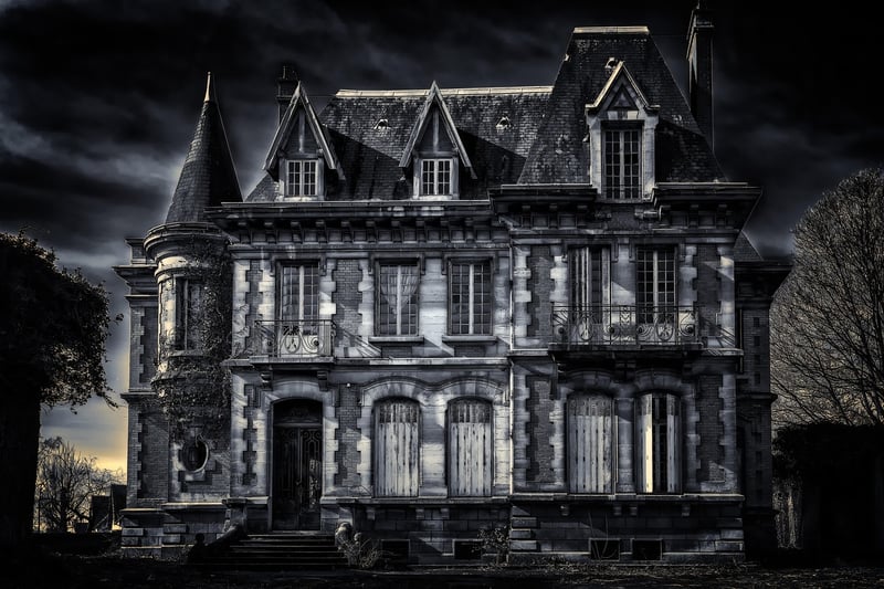 Oakwood Manor